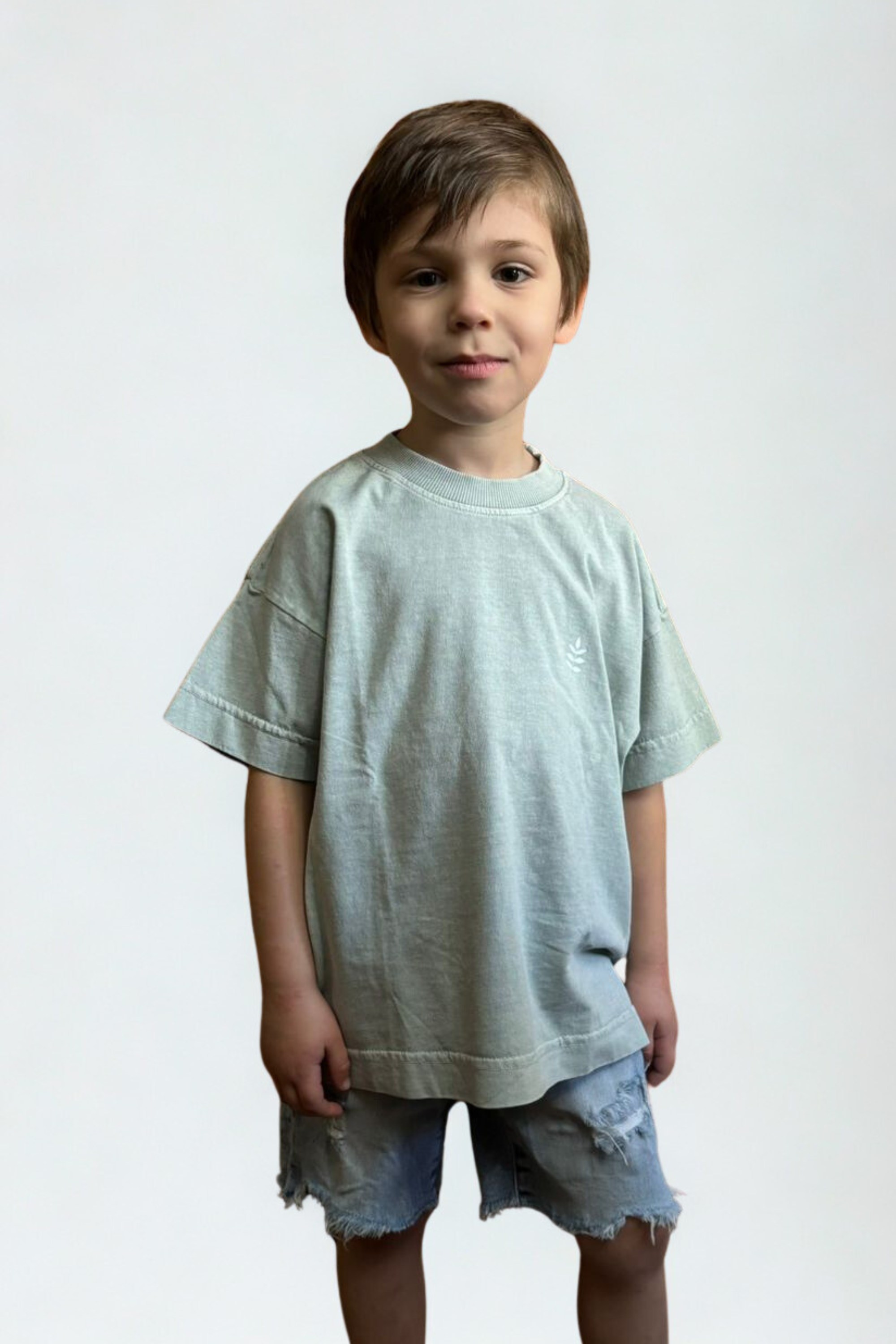 Camiseta Infantil Oversized Logo Folha